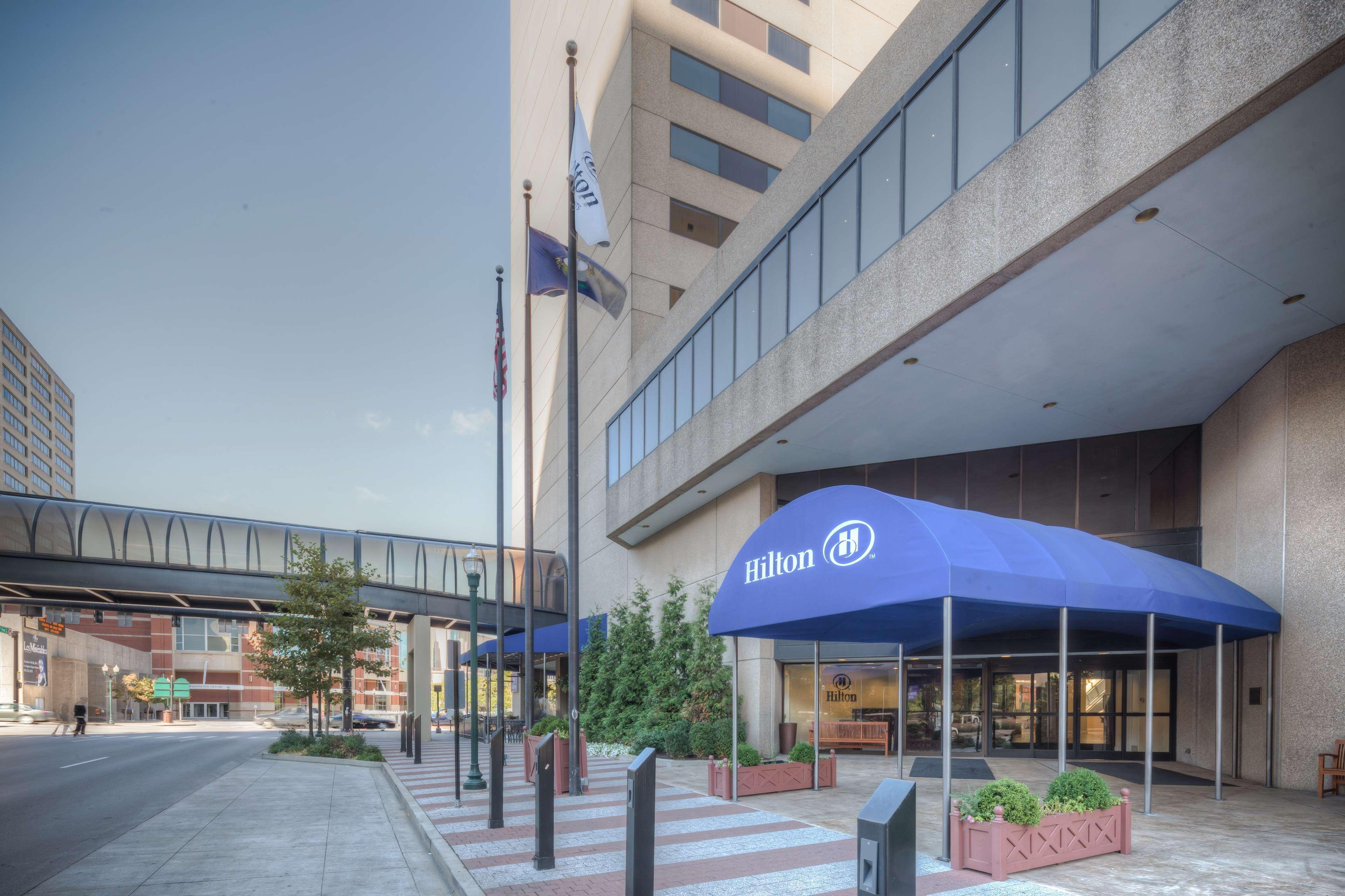 Hilton Lexington Downtown Hotel Екстериор снимка