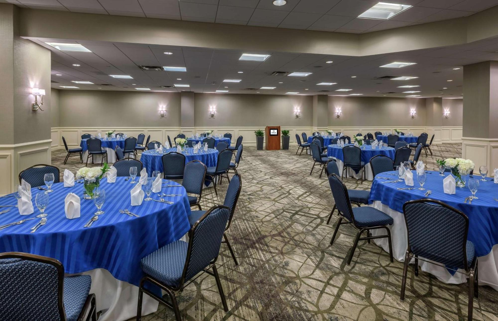 Hilton Lexington Downtown Hotel Екстериор снимка