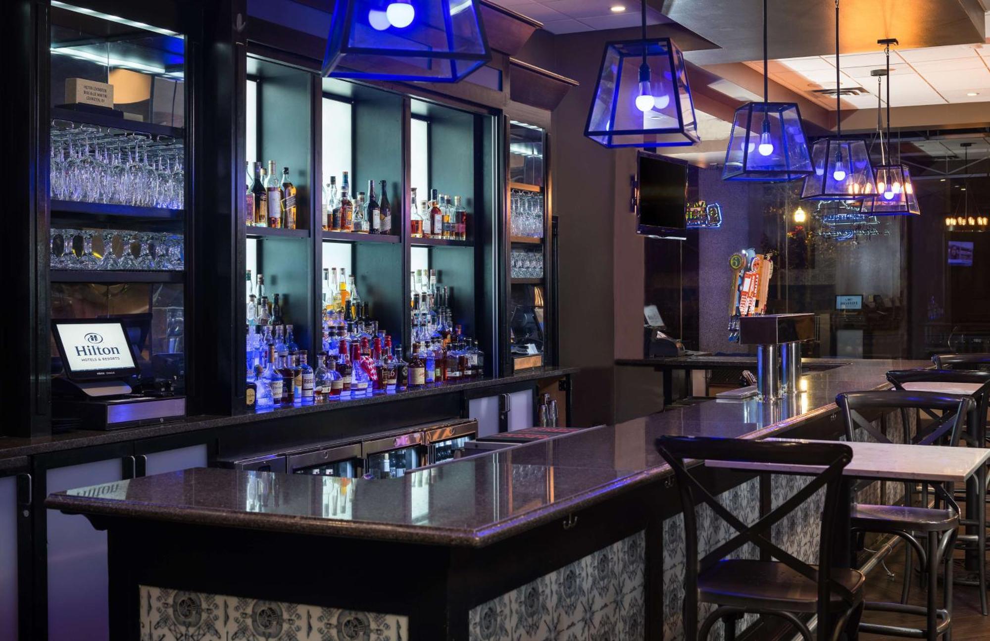 Hilton Lexington Downtown Hotel Екстериор снимка