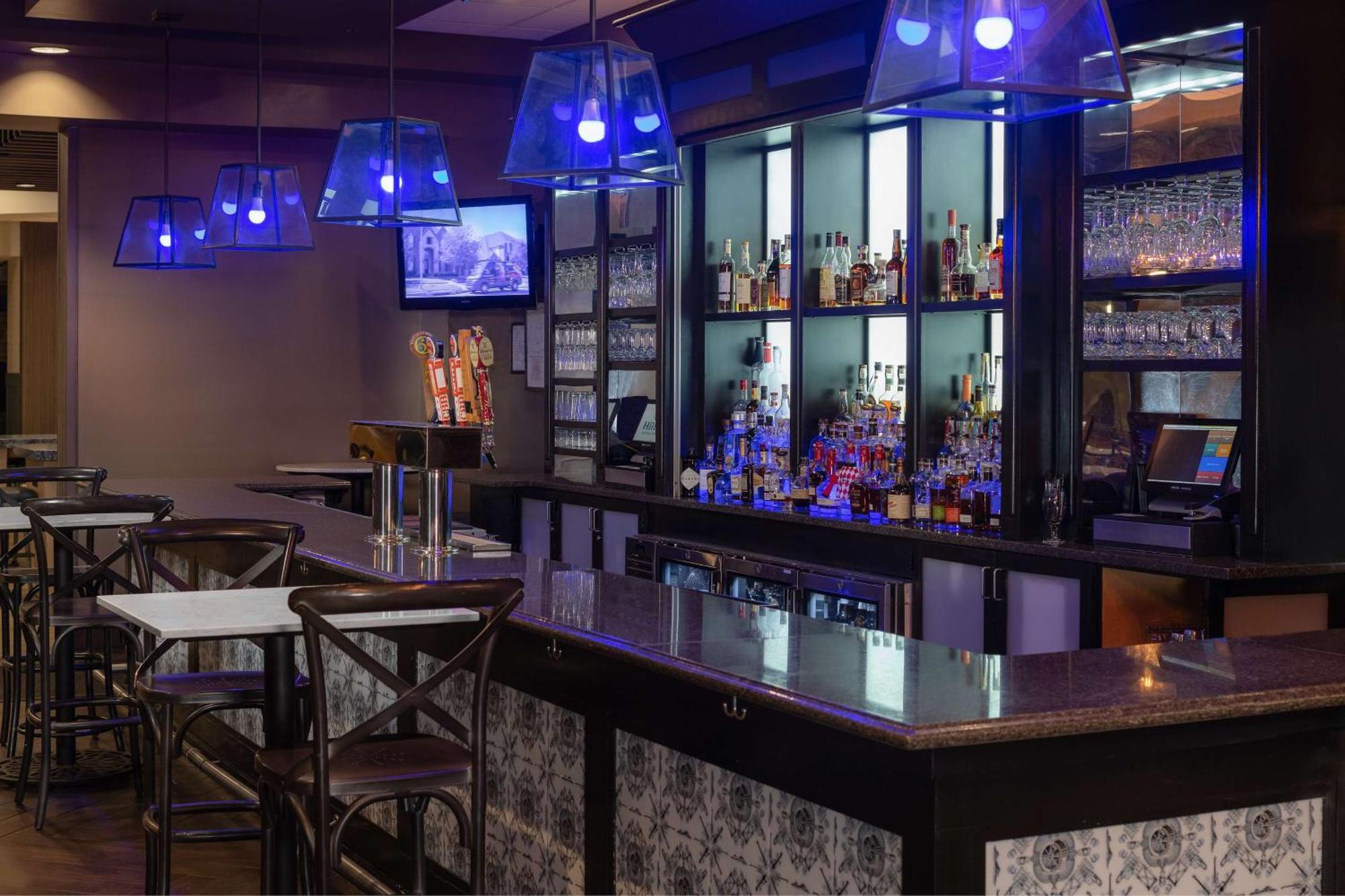 Hilton Lexington Downtown Hotel Екстериор снимка