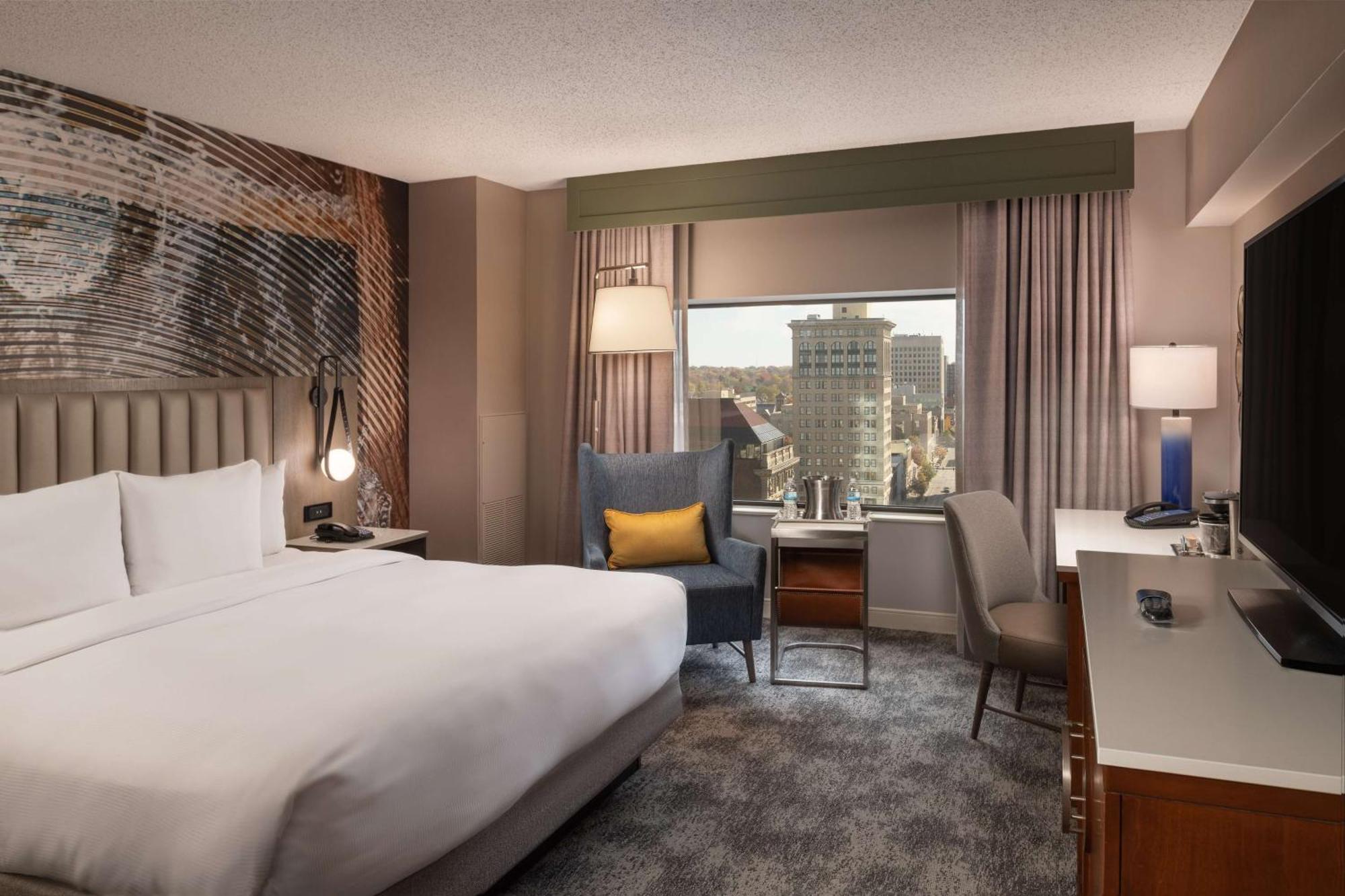 Hilton Lexington Downtown Hotel Екстериор снимка