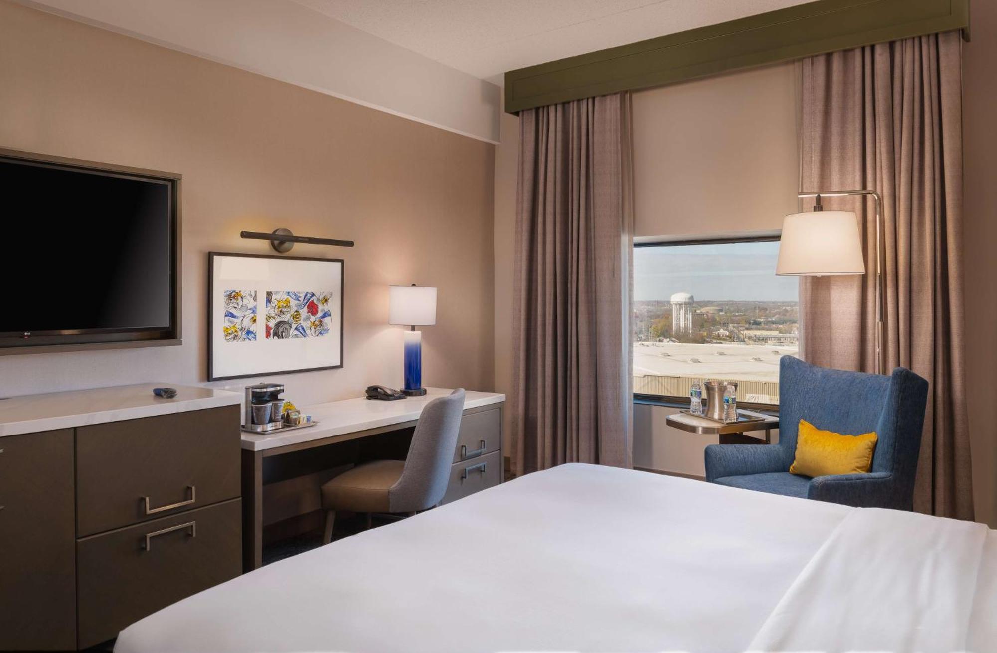 Hilton Lexington Downtown Hotel Екстериор снимка