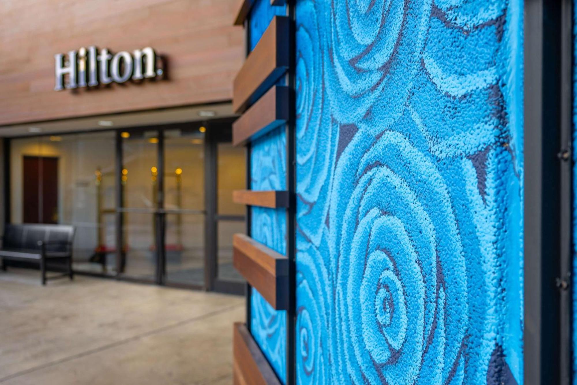 Hilton Lexington Downtown Hotel Екстериор снимка