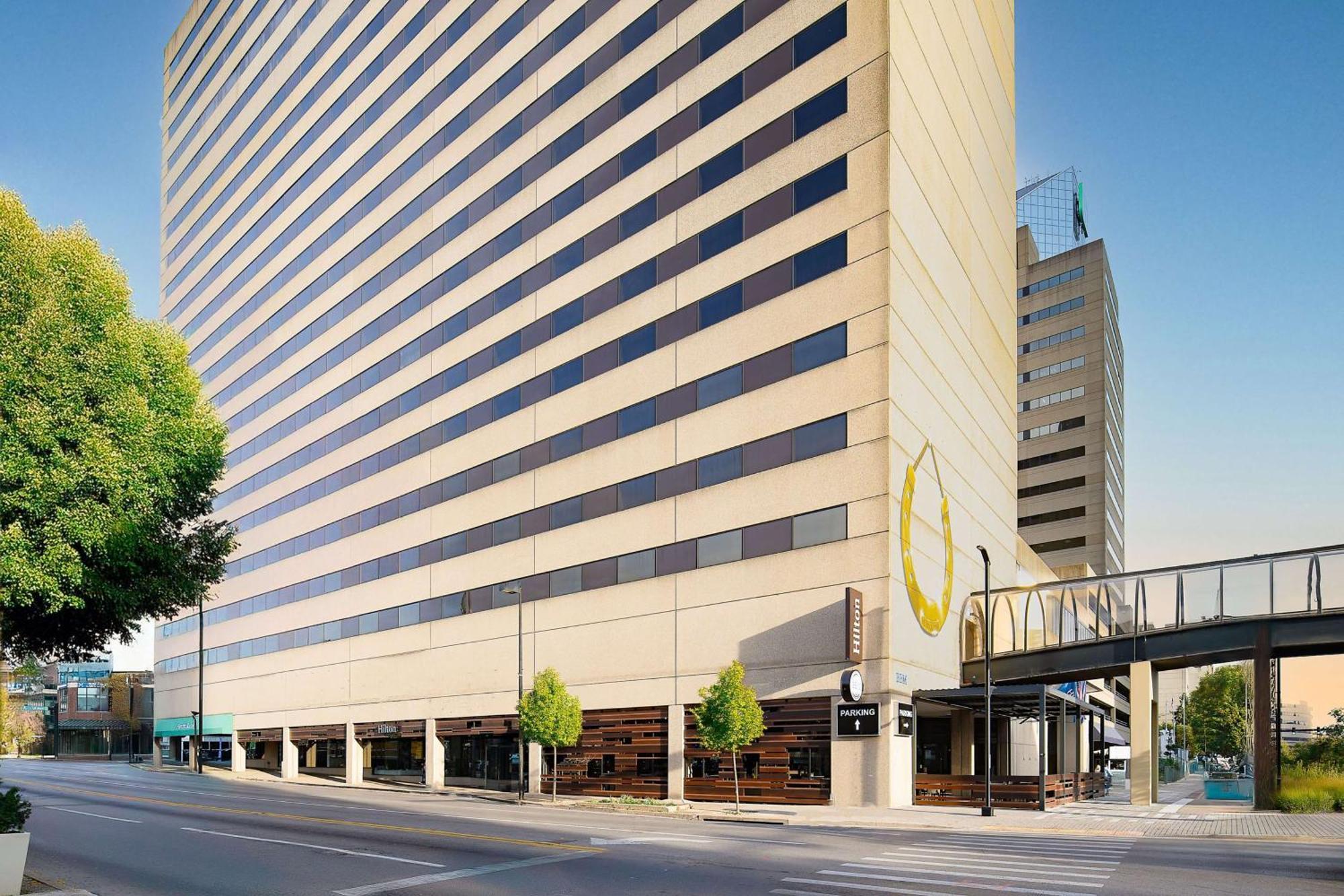 Hilton Lexington Downtown Hotel Екстериор снимка