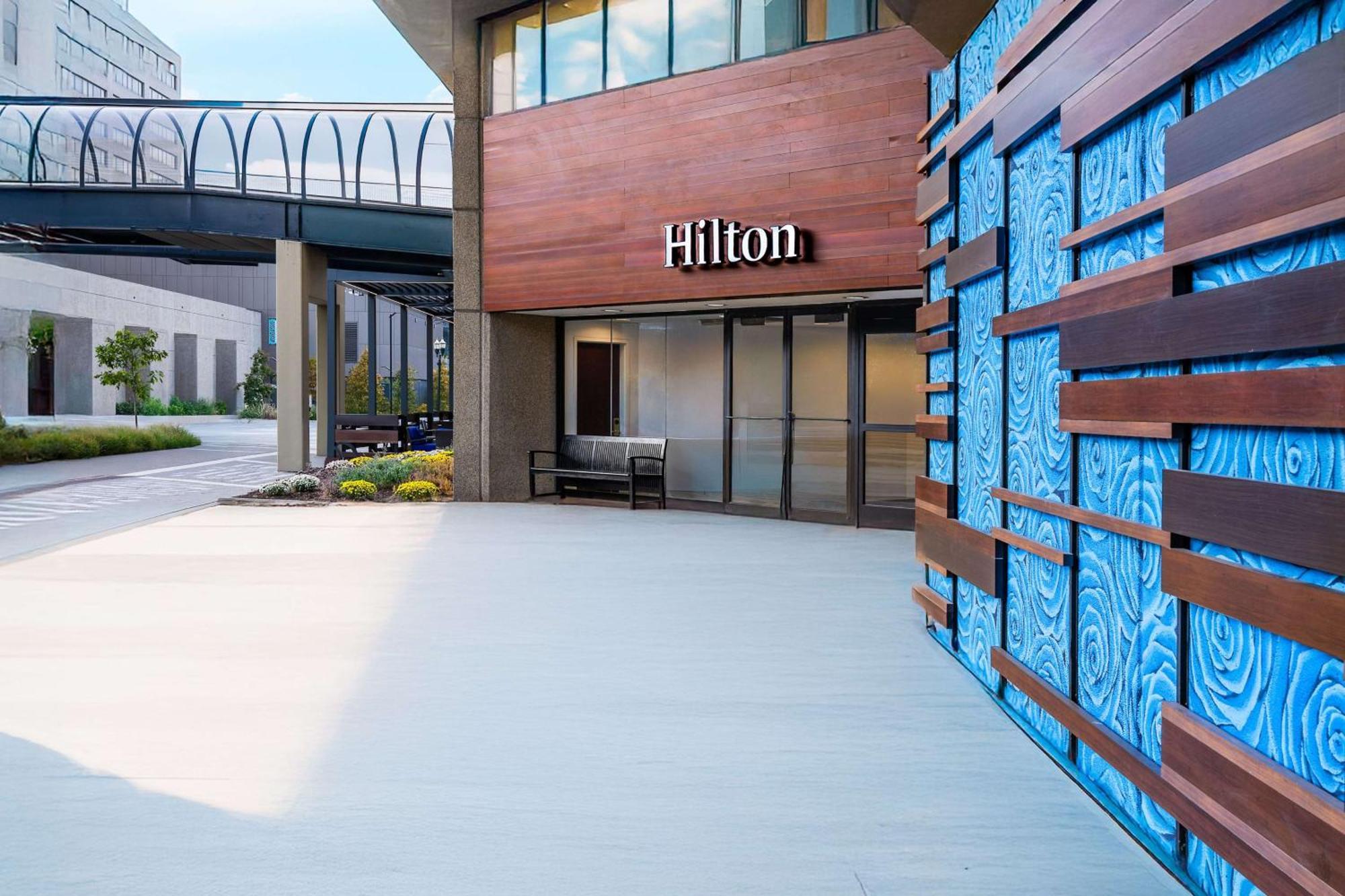 Hilton Lexington Downtown Hotel Екстериор снимка